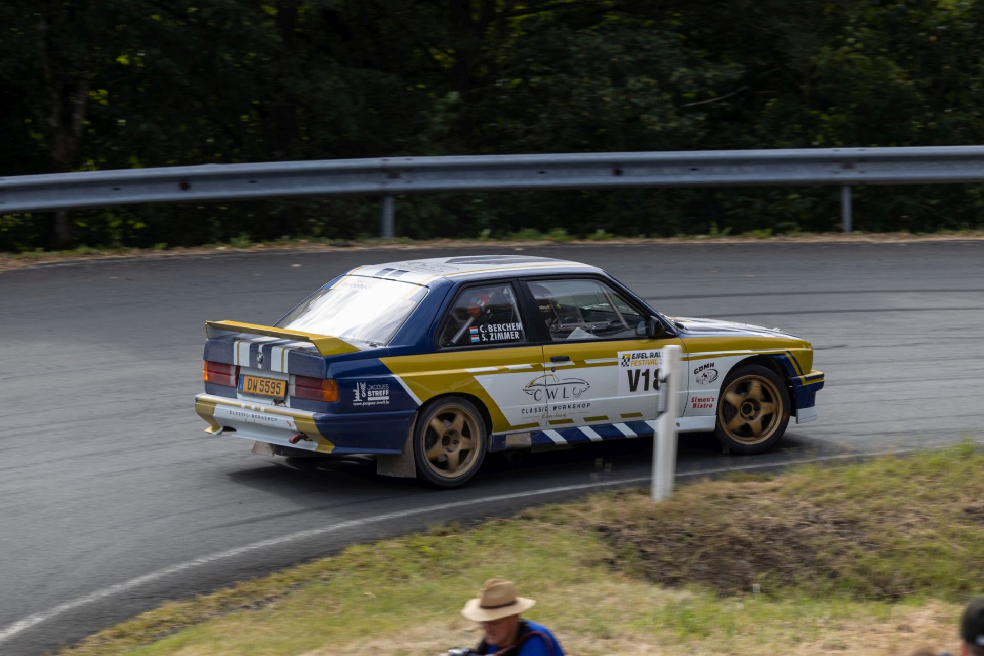 3B9A4108 (2)